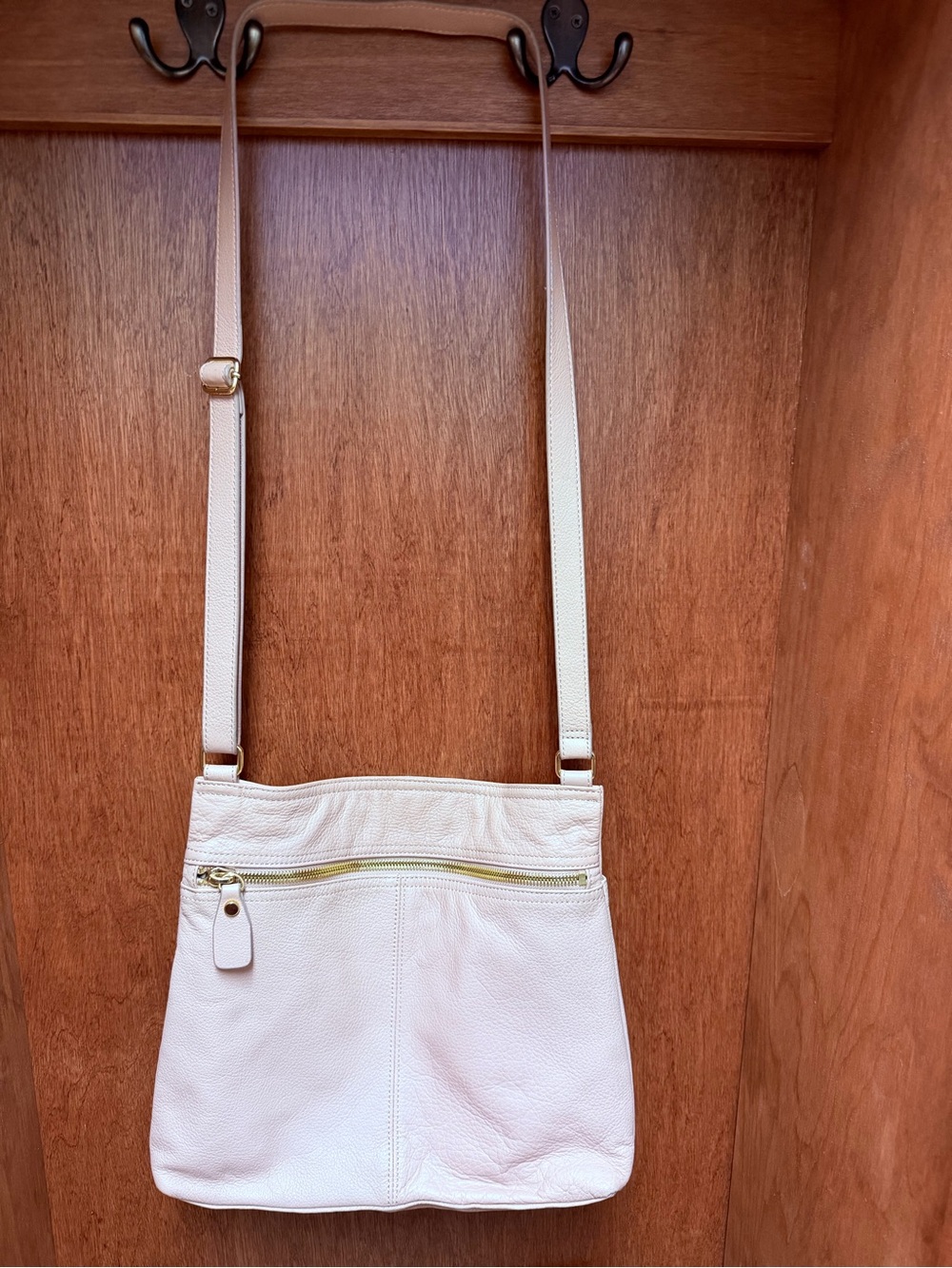 margot Creamy Blush Leather Crossbody Bag with Gold Zipper